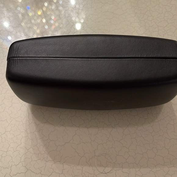 Versace Sunglasses Eyeglasses Leather Hard Case with Cleaning Cloth - Picture 3 of 7